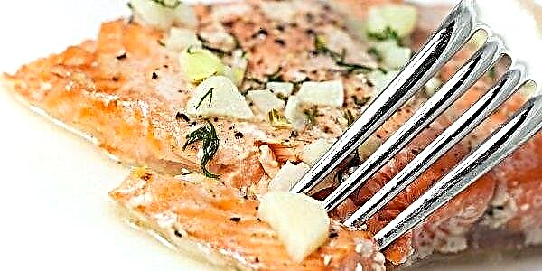 Resipi salmon merah jambu dalam sos krim yang dibakar di dalam ketuhar, bagaimana memasak sos bawang putih berkrim dengan foto selangkah demi selangkah