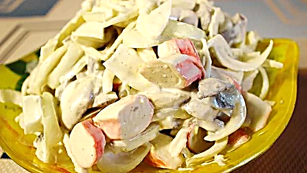 Yengeç çubukları ve peynirli mantar salatası: nasıl pişirilir, havuç ve mısır ile tarifi