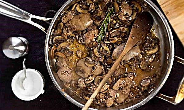 Chicken liver with mushrooms: in sour cream sauce, in cream, with onions and other vegetables, with potatoes