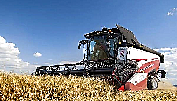 Agco is the first to install joystick control in a harvester