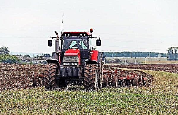 Plowing competitions held in Ukraine