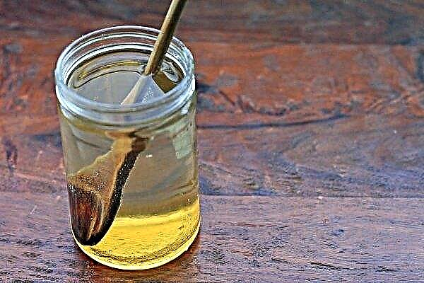 Honey water for the face: properties and composition, effectiveness, contraindications