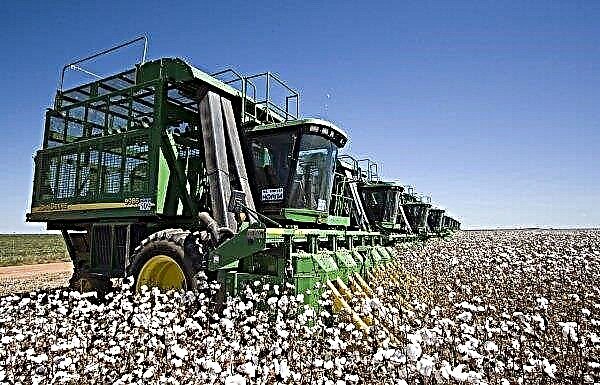 Cotton harvester maker not keeping pace with growing Brazilian demand