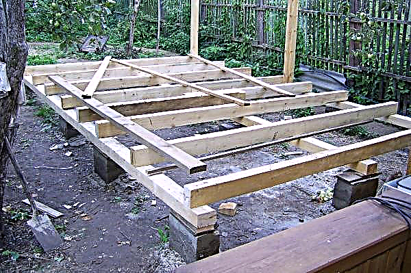 Foundation under the veranda: step-by-step construction instructions with your own hands, how to make a columnar for the terrace, separately or tie to the house